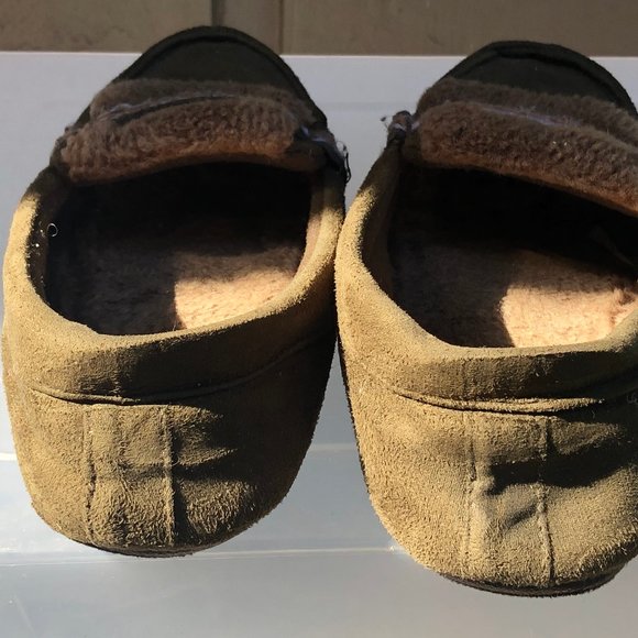 Isotoner Faux Fur Olive Slip on Shoes Size M(7) - Picture 9 of 9